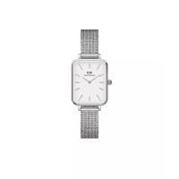 女式方形石英表银色不锈钢表盘轻奢时尚腕表