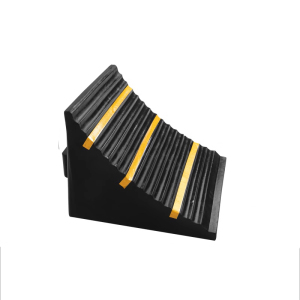 博隆机车 汽车用橡胶三角垫 32*30*26 个