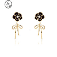 JiMi山茶花蝴蝶结三角耳夹女生长款气质轻奢高级感小众独特无耳洞耳饰