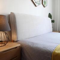 美帮汇定制北欧实木床上靠垫榻榻米无床头板软包自粘布艺罩可拆洗 米色 无床头款180*58*10CM