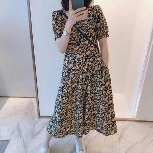 春夏季新款碎花连衣裙收腰宽松显瘦休闲时尚长裙女装