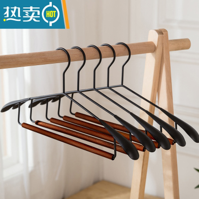 敬平衣架家用挂衣宽肩日系金属铁艺高端衣服挂木制高级感衣挂