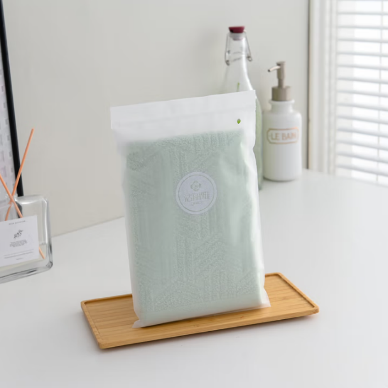 洁丽雅(grace)清悦系列毛巾单条装快速吸水EVA袋装家庭装 绿色/粉色 1条 60g