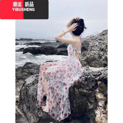 YIBUSHENG法式度假风碎花挂脖连衣裙2024季新款性感露背开叉荷叶边长裙子