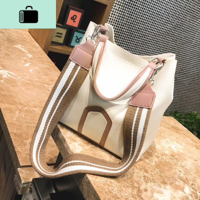 包包斜挎韩版女学生2020新款水桶包女百搭单肩包ins网红手提包NEW LAKE女士单肩包