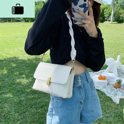 2020流行新款潮高级感夏季包包女包韩版百搭质感斜挎包时尚单肩包NEW LAKE女斜挎包