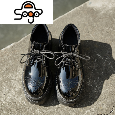 七色王国皮鞋女英伦风2020新款厚底单鞋增高漆皮松糕黑色加绒小皮鞋jk鞋子休闲鞋