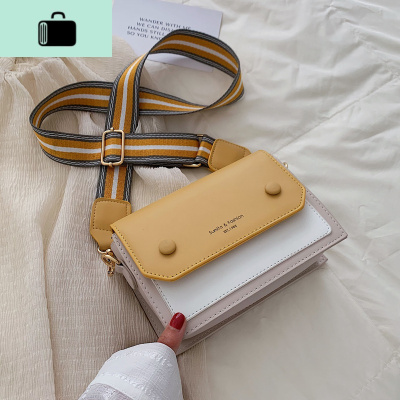 流行的包包女2020新款潮韩版百搭斜挎包宽肩带单肩时尚撞色小方包NEW LAKE女斜挎包