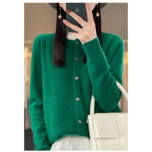 新款春秋圆领羊毛针织开衫女士宽松百搭长袖纽扣外套羊毛衫