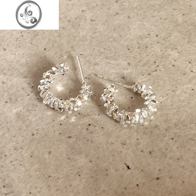 JiMi银色碎银子c型耳环女夏季百搭小众设计感耳钉简约冷淡风气质耳饰