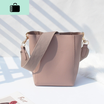 女包包女2020新款潮网红百搭ins超火时尚水桶手提斜挎大容量大包NEW LAKE女士手提包