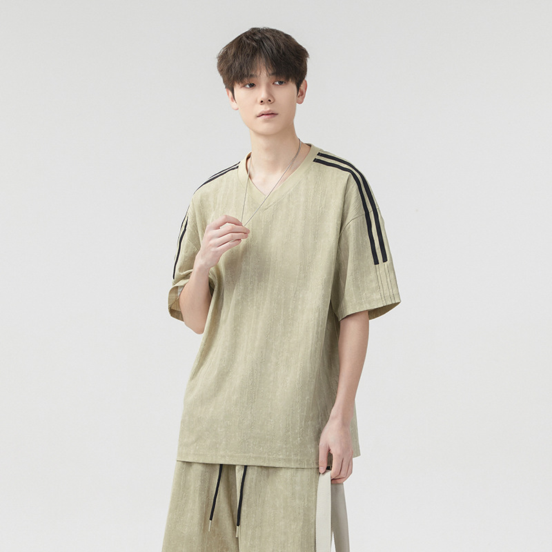 美式复古插肩条纹V领短袖T恤男夏季潮两条杠百搭提花男女同款上衣