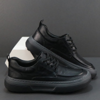 头层牛皮男鞋新款秋季真皮透气防臭休闲皮鞋防滑耐磨百搭板鞋