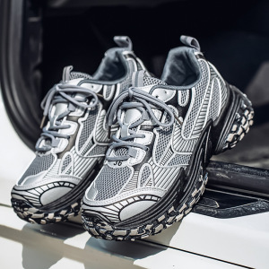 男士秋季新款运动百搭轻便舒适休闲厚底系带圆头运动鞋老爹鞋