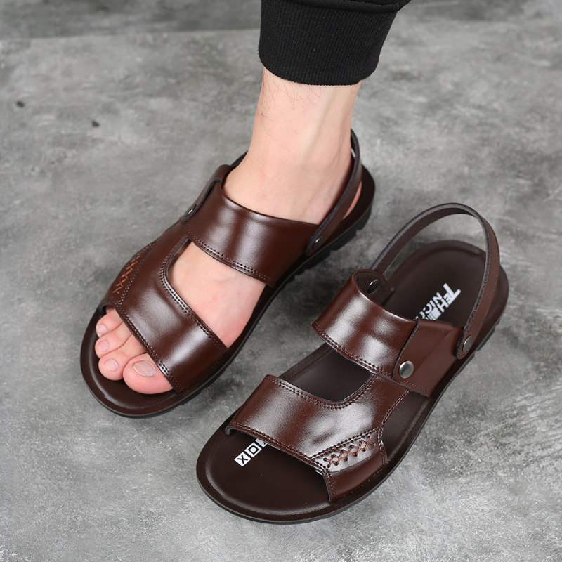 男士凉鞋夏季真皮沙滩鞋2026新款大码45特大码46加肥加宽47凉拖鞋